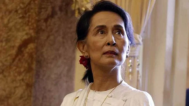 Suu Kyi appears in court via video link