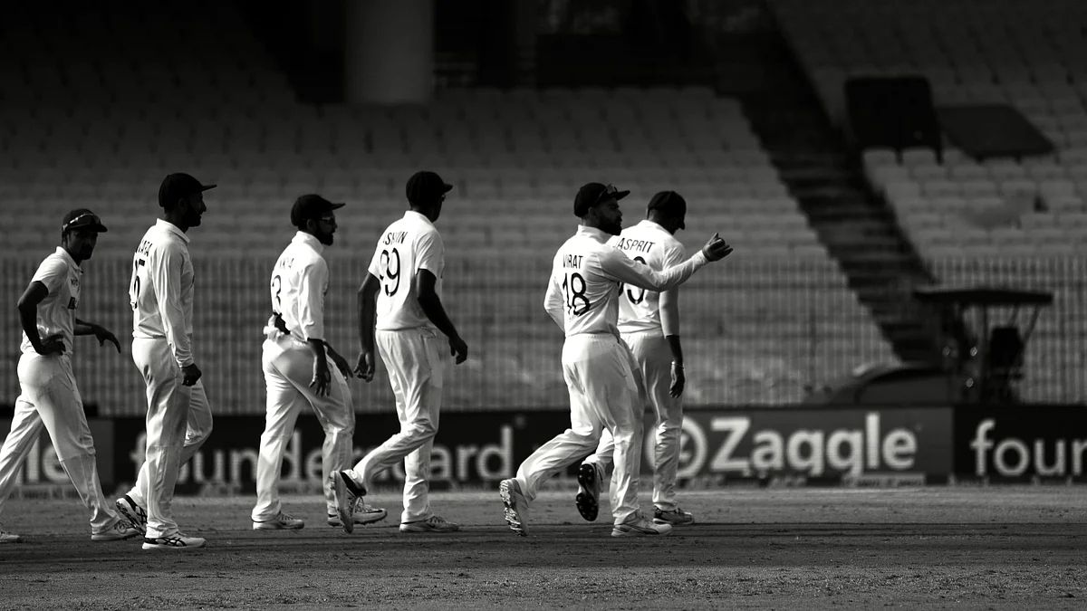 Root, Stokes take England to 355/3 at lunch on Day 2