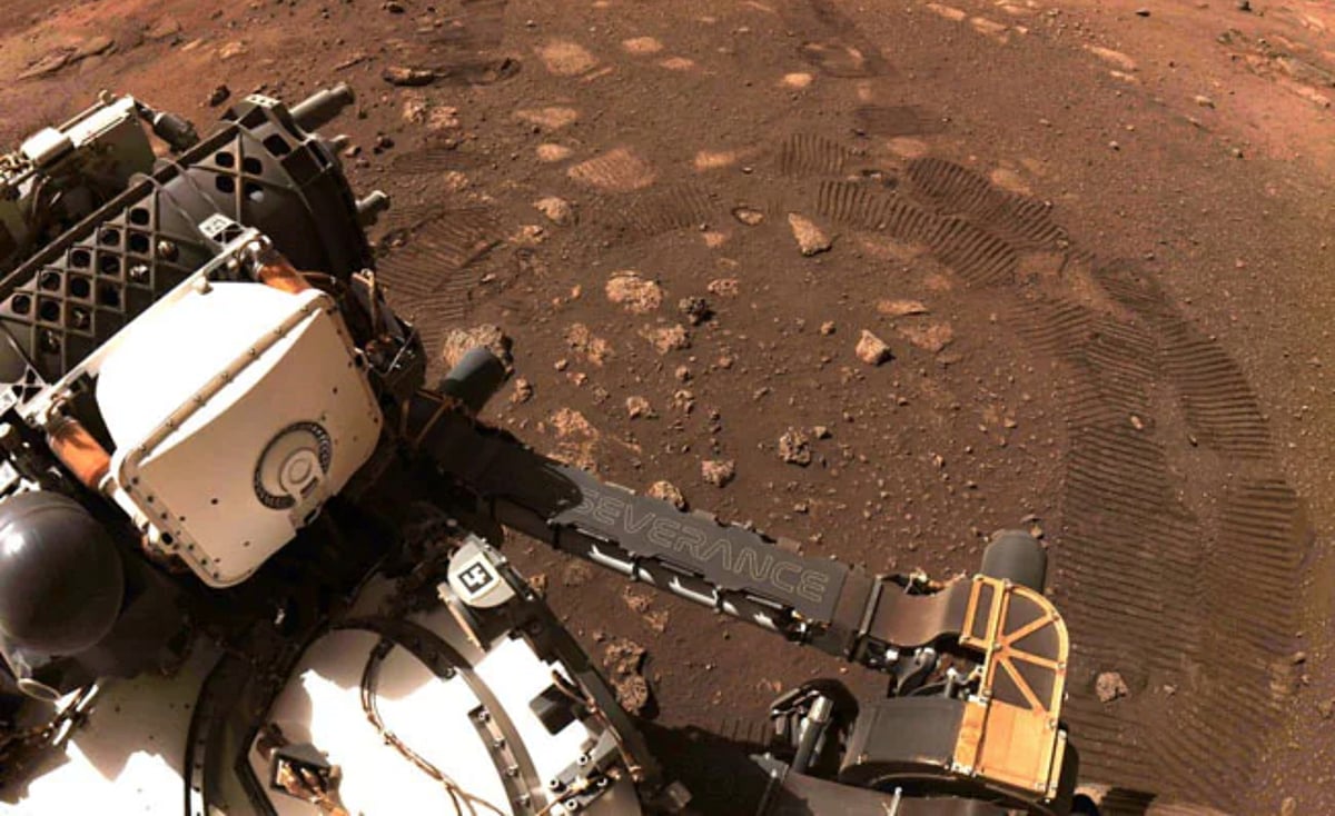 WATCH: NASA’s new Mars rover hits dusty red road, 1st trip 21 feet