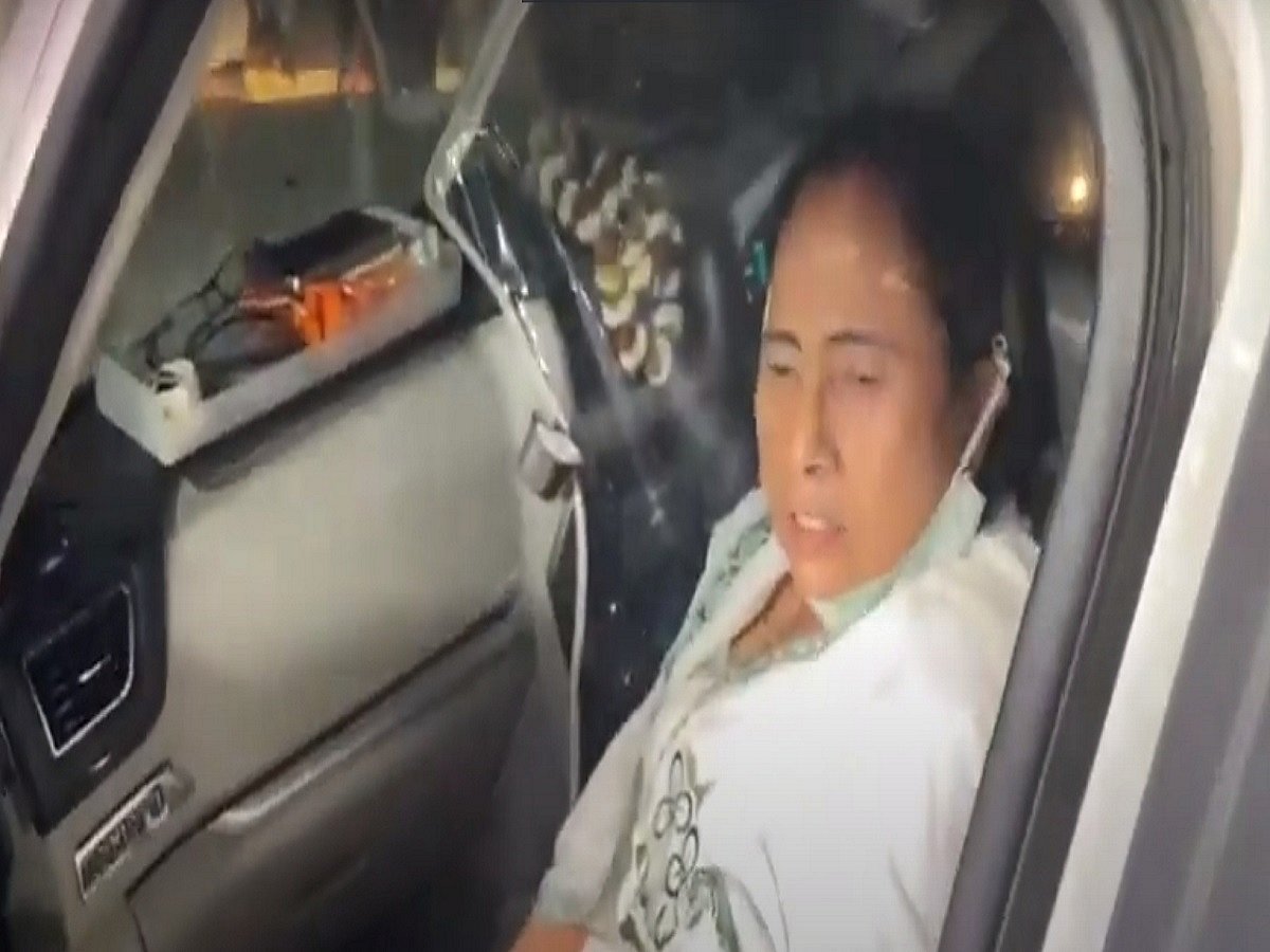 Bengal CM Mamata Banerjee ‘injured’ in Nandigram, rushed back to Kolkata