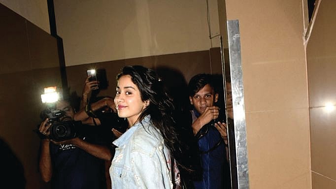  Janhvi Kapoor