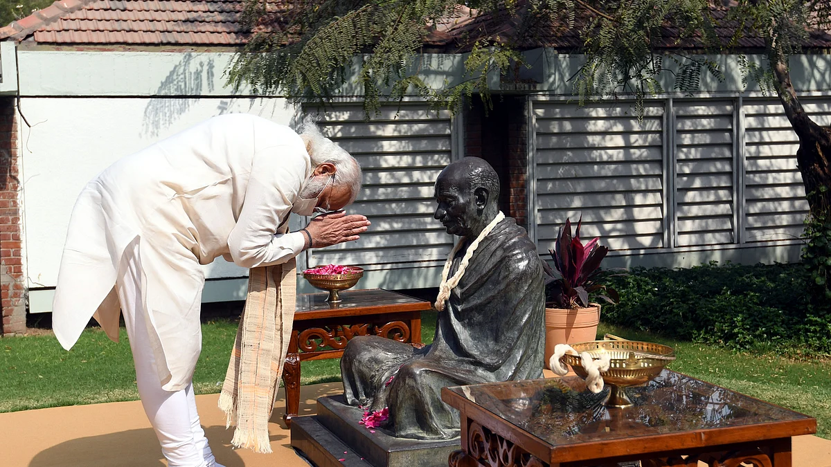 PM Narendra Modi paying tributes to Mahatma Gandhi at Sabarmati Ashram in Ahmedabad, Gujarat on March 12, 2021