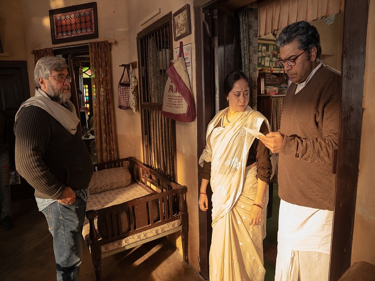 ‘Pagglait’ review: Life after death