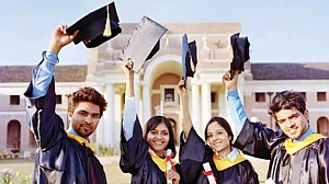 Chinese and Indians account for 47 per cent of international student population in US: Report