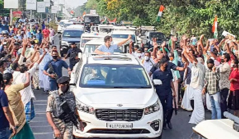 Congress promises better life to people as LDF faces tough battle in Alappuzha, other places