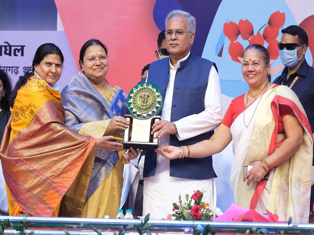 Chhattisgarh Govt announces ‘Chhattisgarh Veerni Awards’; takes a slew of welfare measures for women 