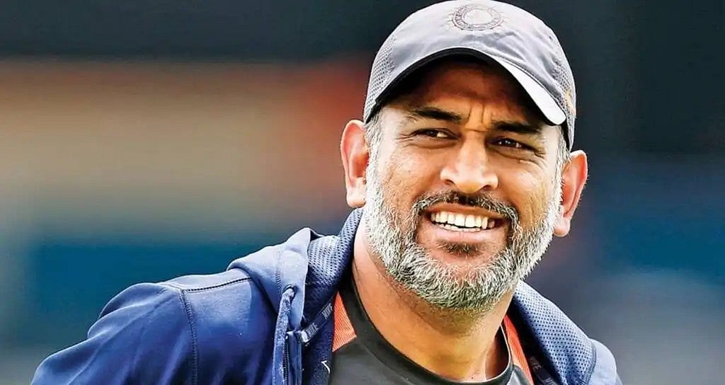 Dhoni’s monk look sends social media in a frenzy
