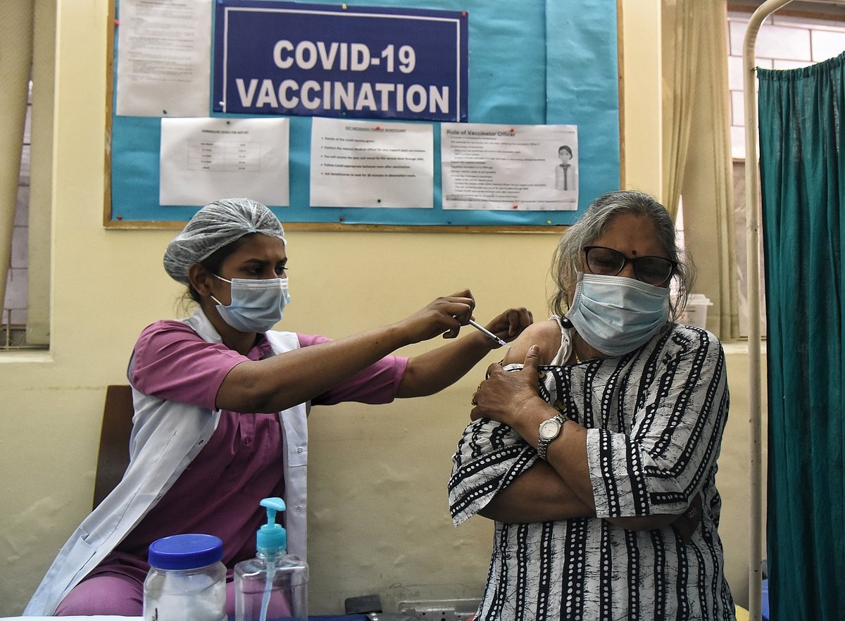 Govt must accelerate Covid vaccination drive: Congress