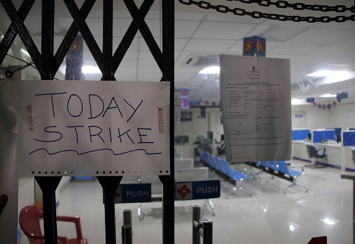 Bank strike: Cheques worth Rs 16,500 crore stuck, banking services severely hit across country