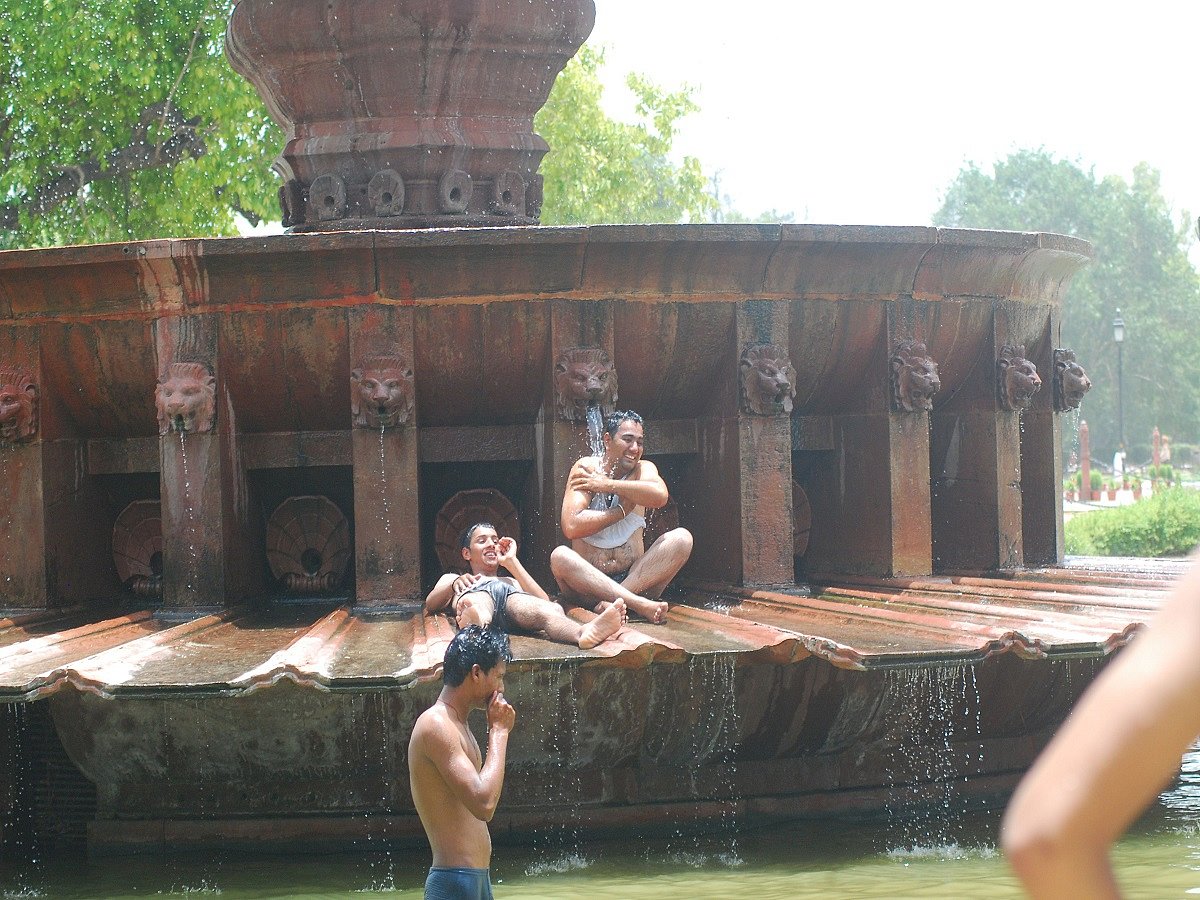 Parts of India to see deadly heat waves in coming decades: Study
