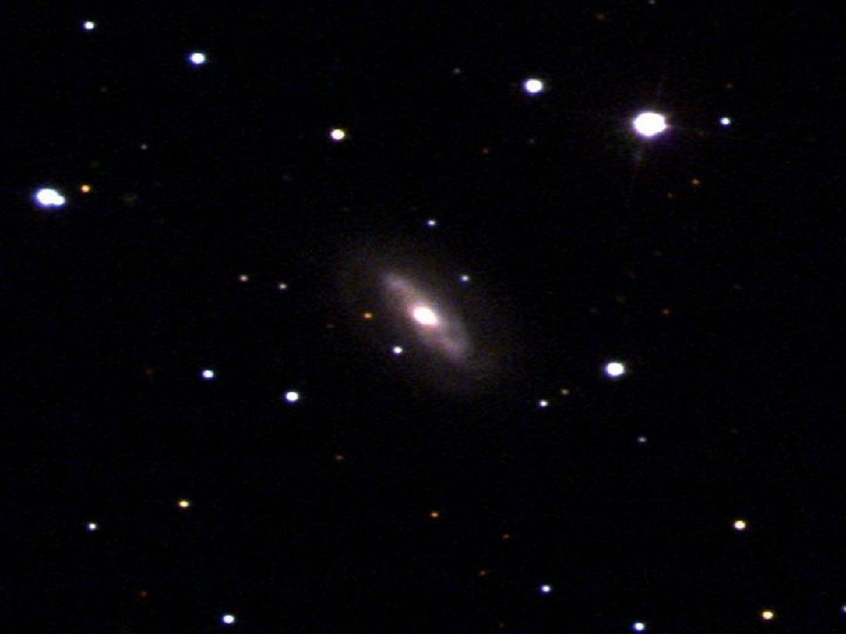 Supermassive black hole in motion detected