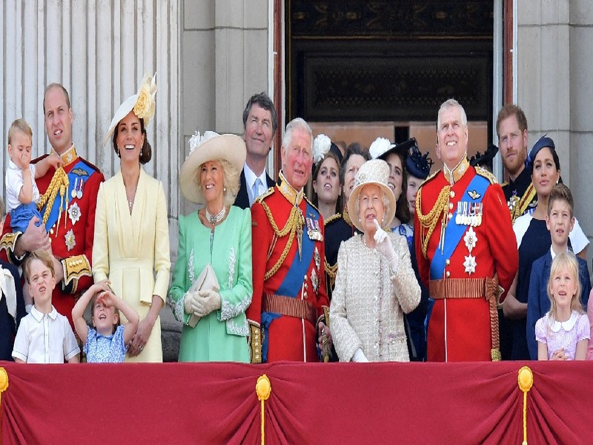 Prince William defends UK royal family against racism claims