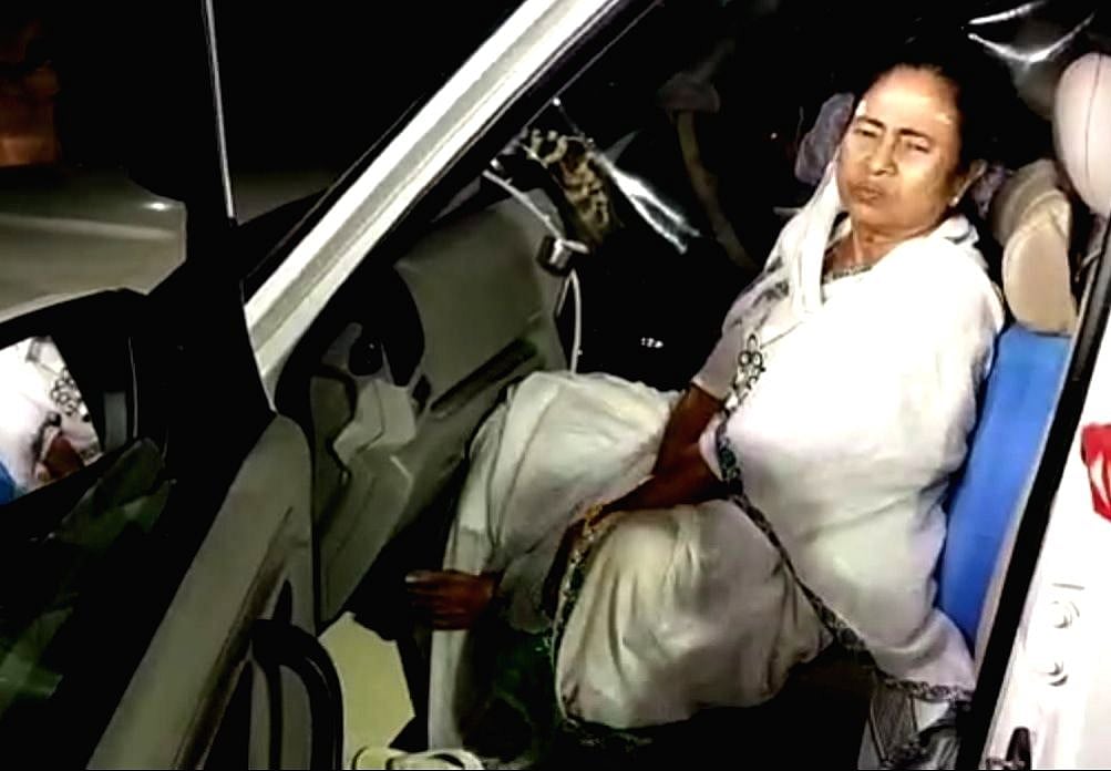 EC suspends Mamata’s security in-charge over Nandigram incident