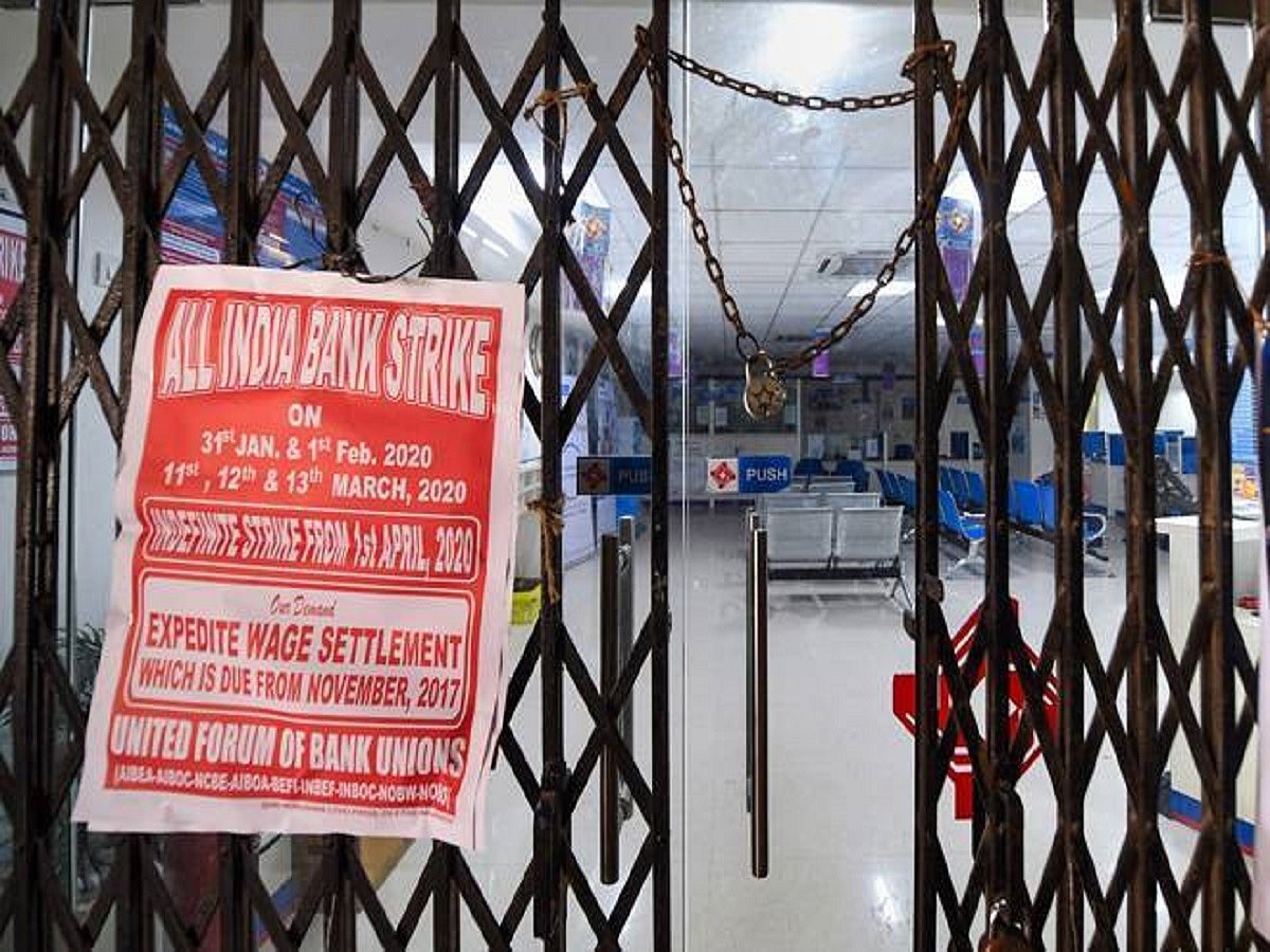 Allowing foreign control of the insurance sector is a bad idea, shows Govt learnt nothing from 2008 