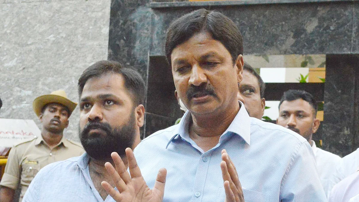 Sleaze CD: Woman seeks HC monitored probe, fears harm