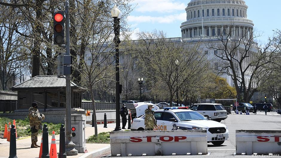 No indication officer in Capitol attack was stabbed, shot