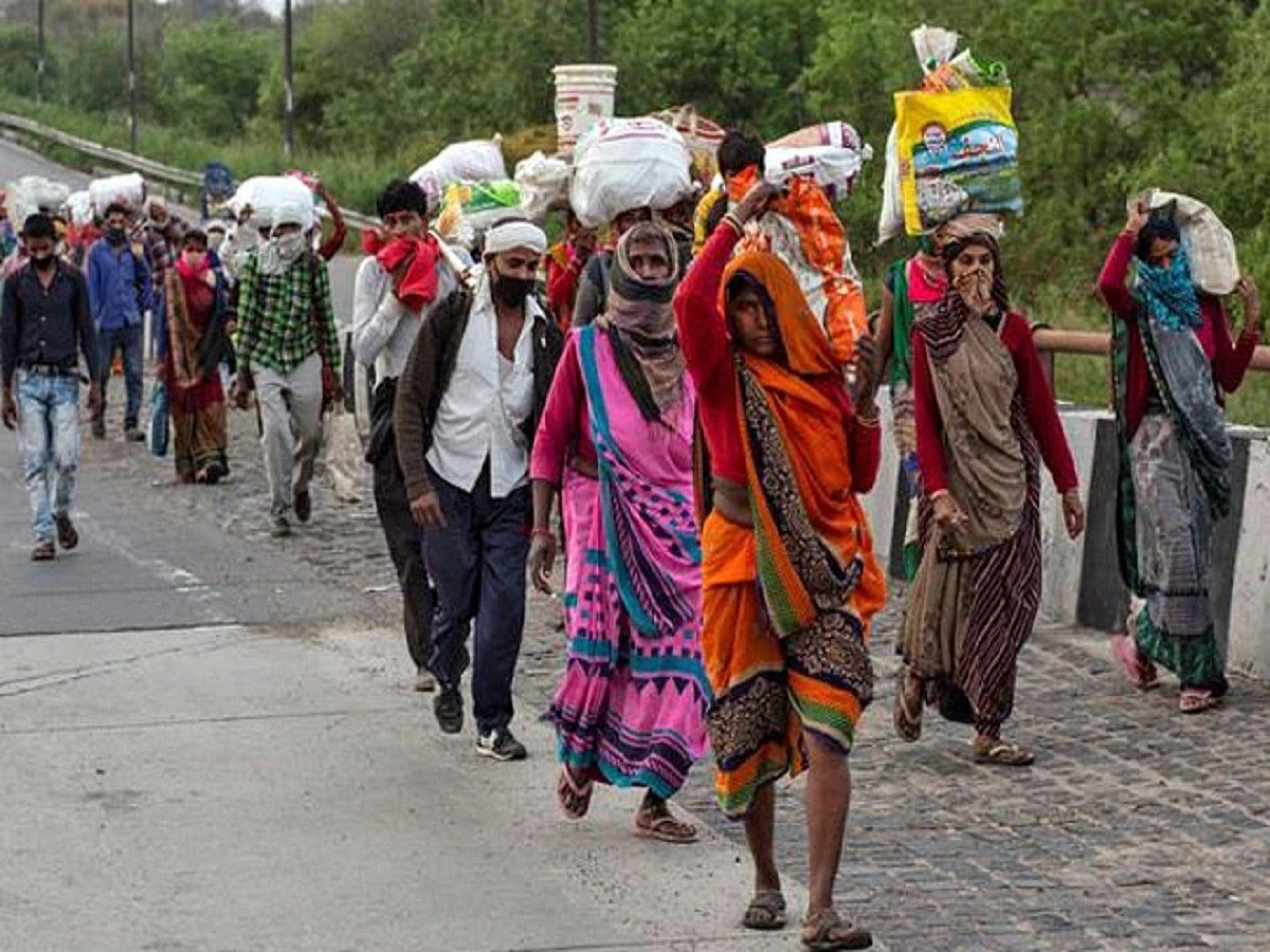 Amid Mumbai lockdown talk, migrant movement seen on MP route  