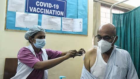 Close collaboration between govt, private sector needed to expedite vaccination