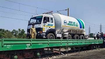 Oxygen Express with 70 tonnes of oxygen reaches Delhi