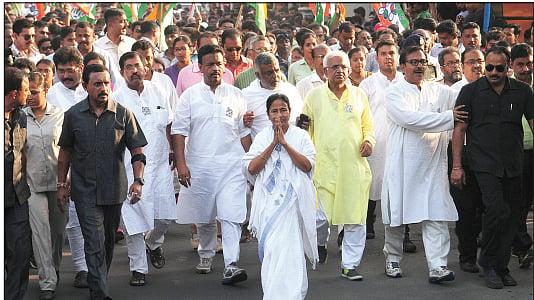 In Bengal, the illusion of ‘Asol Paroborton’ but all that changes are people in power