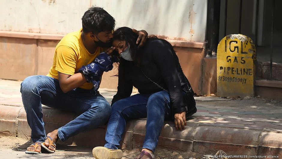 India's second COVID wave leaves suffering in its wake