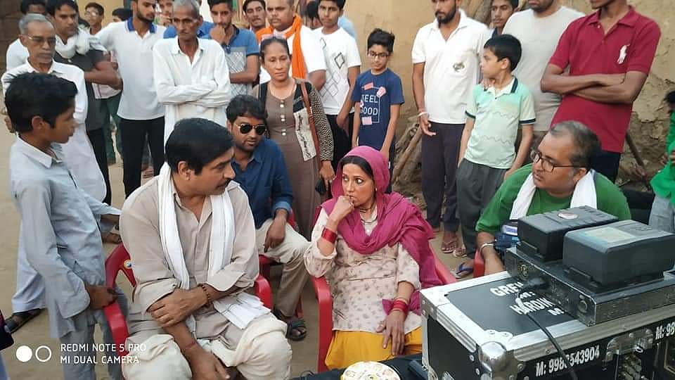 ‘Dada Lakhmi’: A poet gets a due, an actor proves it was long overdue!