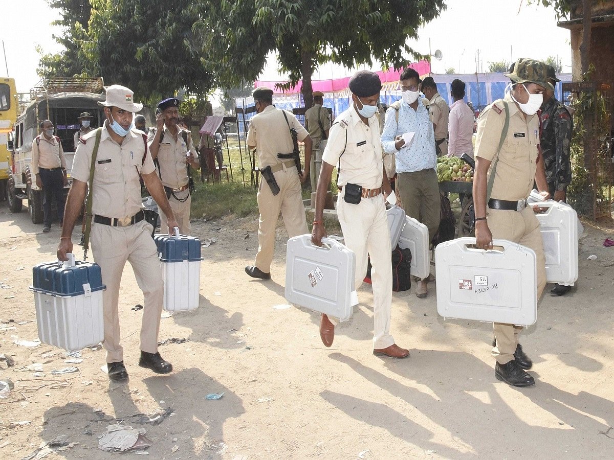 ‘Overslept’: Kerala poll officer turns up late for duty