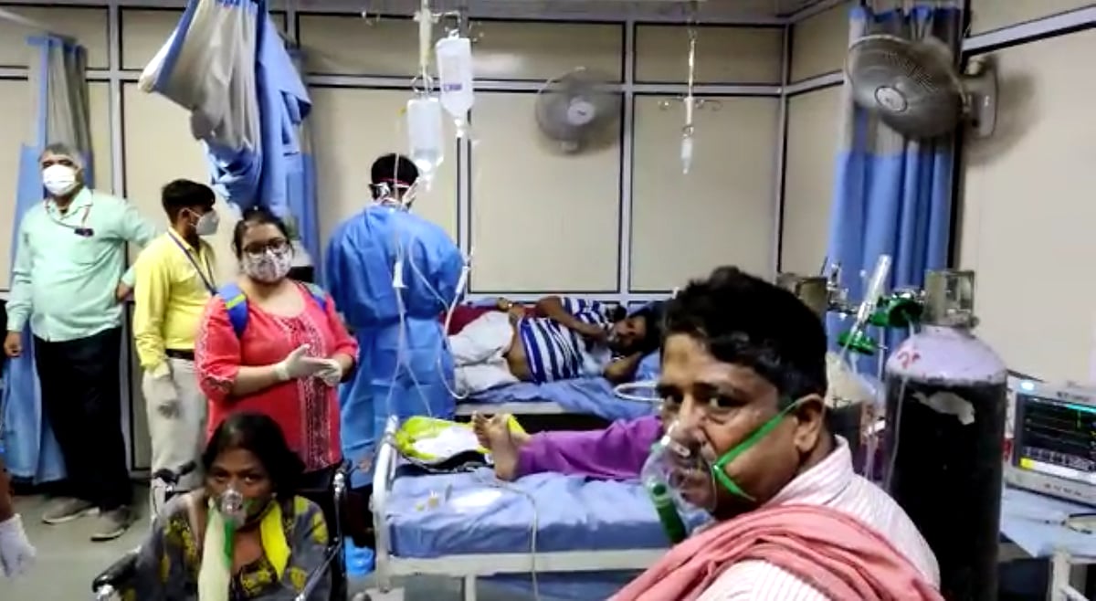 Most Delhi hospitals out of ICU beds for Covid patients, contrary to information given by Delhi govt 
