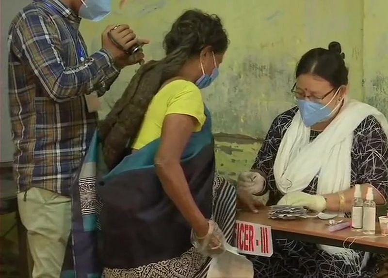 Polling peaceful in West Bengal's Bhabanipur, 21.7% turnout till 11 am
