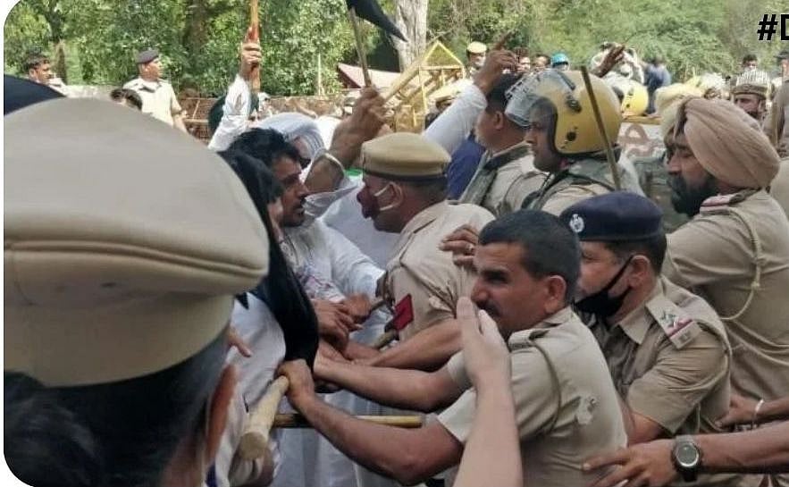 Haryana: Police use water cannon to disperse protesting farmers in Sirsa