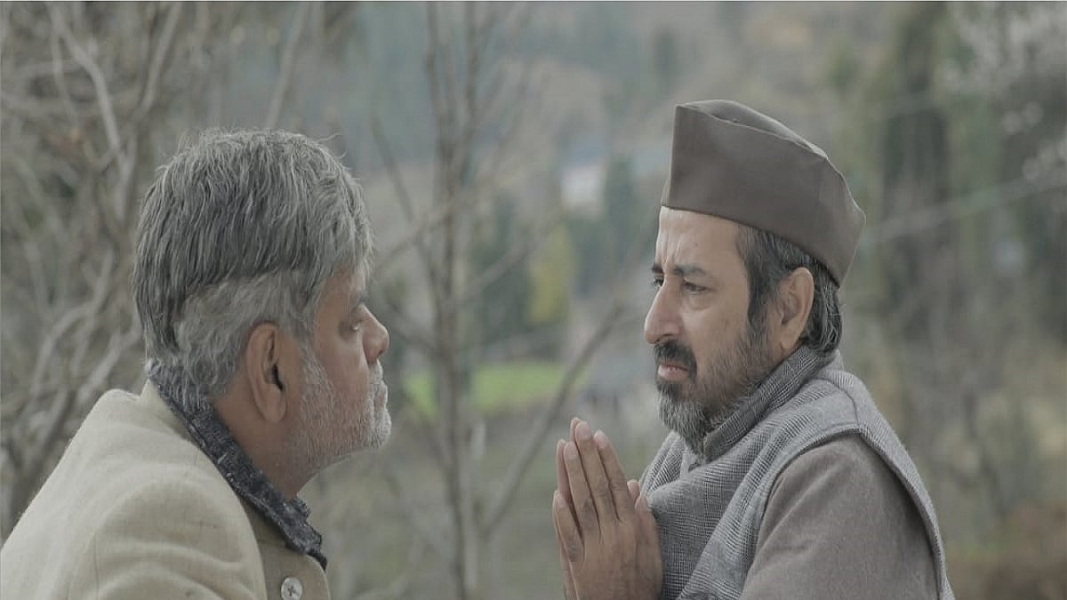 Actor Sanjay Mishra and Rajesh Jais