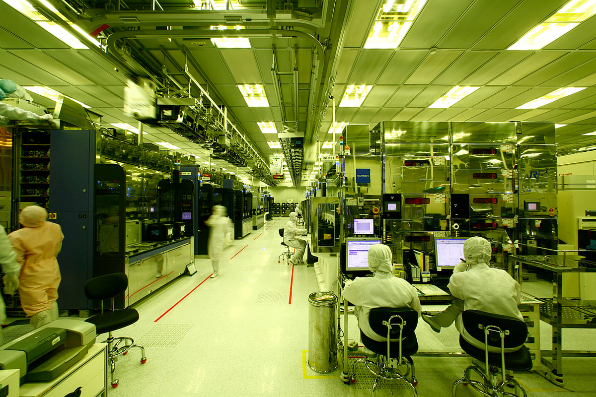   US starves China of electronic chips, scuttles its tech ambitions