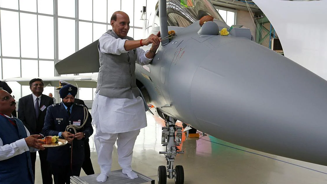 Defence Minister Rajnath Singh says reciting ‘Ramcharitmanas’ will work as a medicine against COVID-19