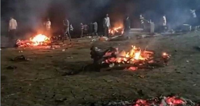 Crematoriums in Gujarat operate around the clock as COVID death toll mounts; new cremation facilities set up