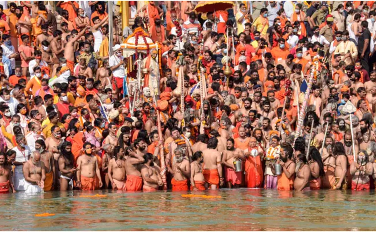 PM Modi urges to keep Kumbh participation symbolic amid COVID crisis
