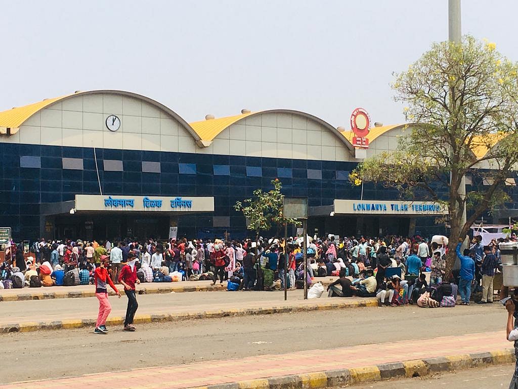 Fearing last year’s lockdown experience, migrant workers across India begin to leave for home       