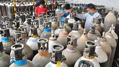 Hospitals, COVID patients in UP pin hope on ‘Oxygen Express’ to offset acute shortage in state