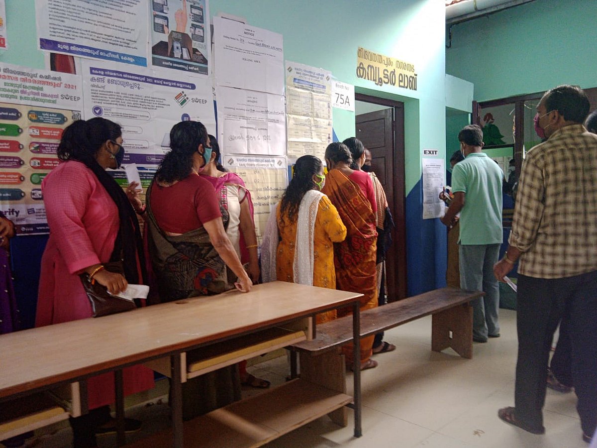 Kerala: Polling begins in the wake of contrasting campaigns and conflicting claims