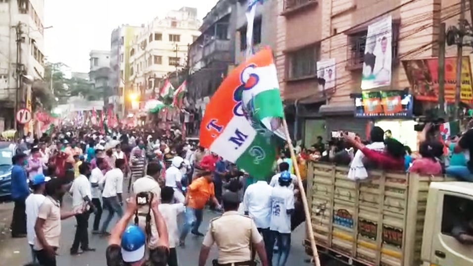 There was chaos as the confused bull tried to find its way out of the crowd