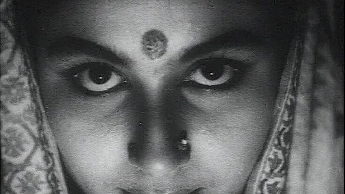 Sharmila Tagore in Devi (Photo Courtesy: Social Media)