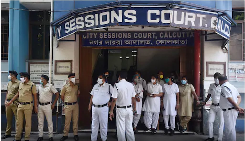 Narada sting tape case: Arrested Bengal ministers, leaders taken to jail