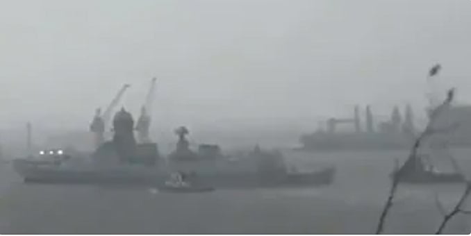 Cyclone: Navy rescues 177 from barge; rescuees land in Mumbai