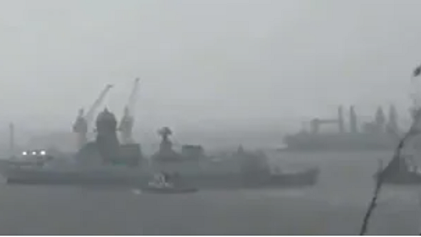 Cyclone: Navy rescues 177 from barge; rescuees land in Mumbai