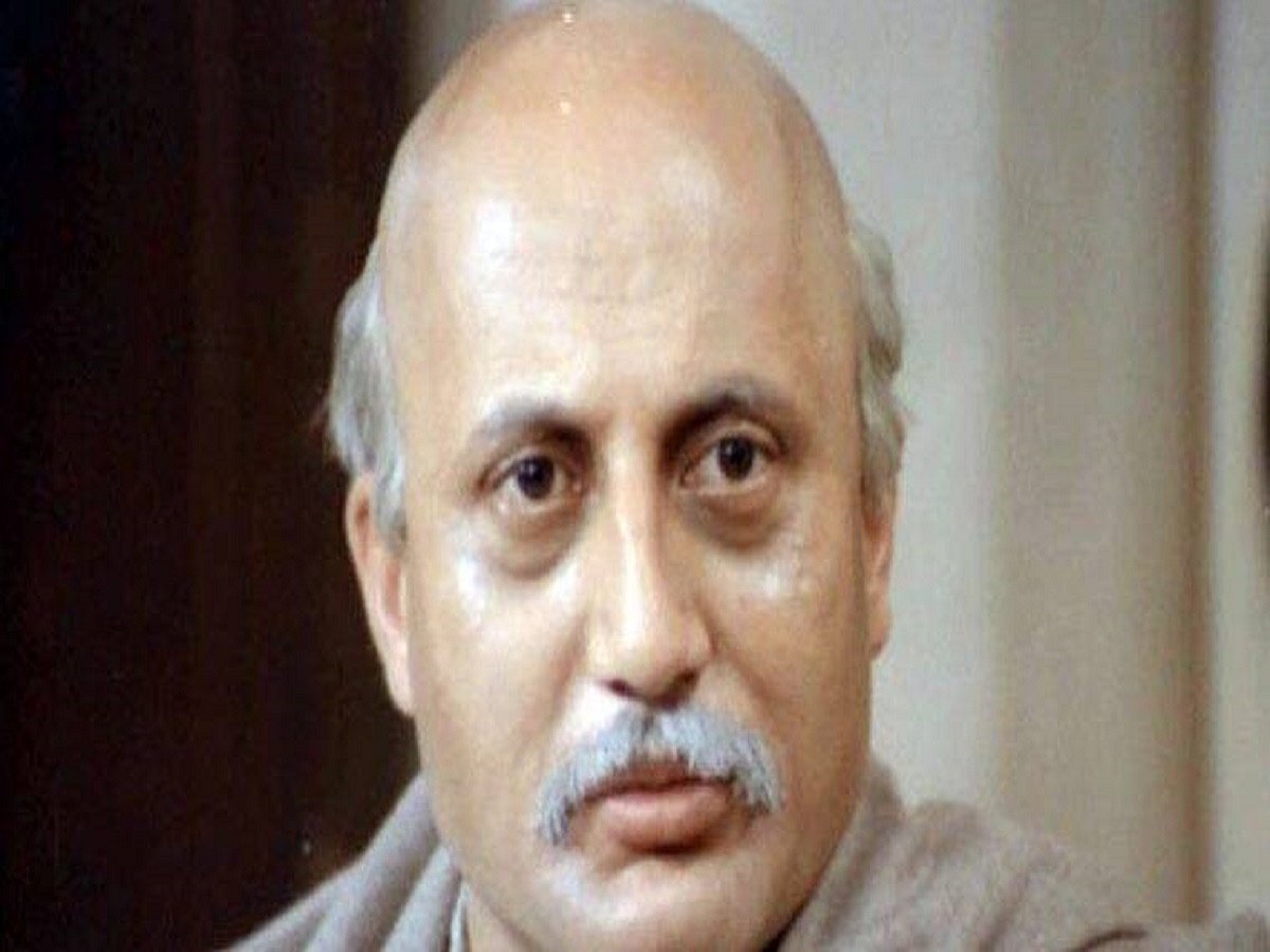 Anupam Kher announces new chat show