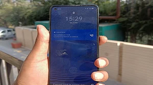 68% people use 1 smartphone for both work, personal use: Google