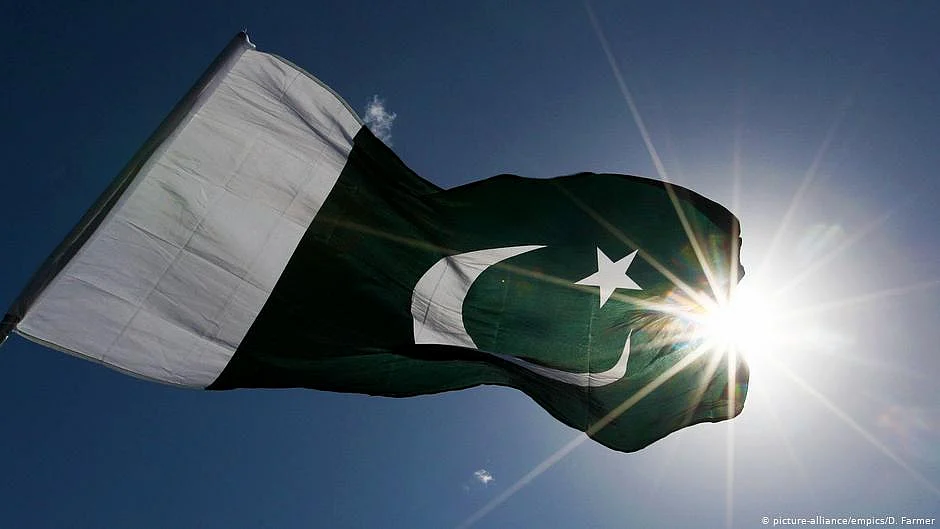 34 per cent of Pakistan's population lives on just Rs 588 a day income: World Bank