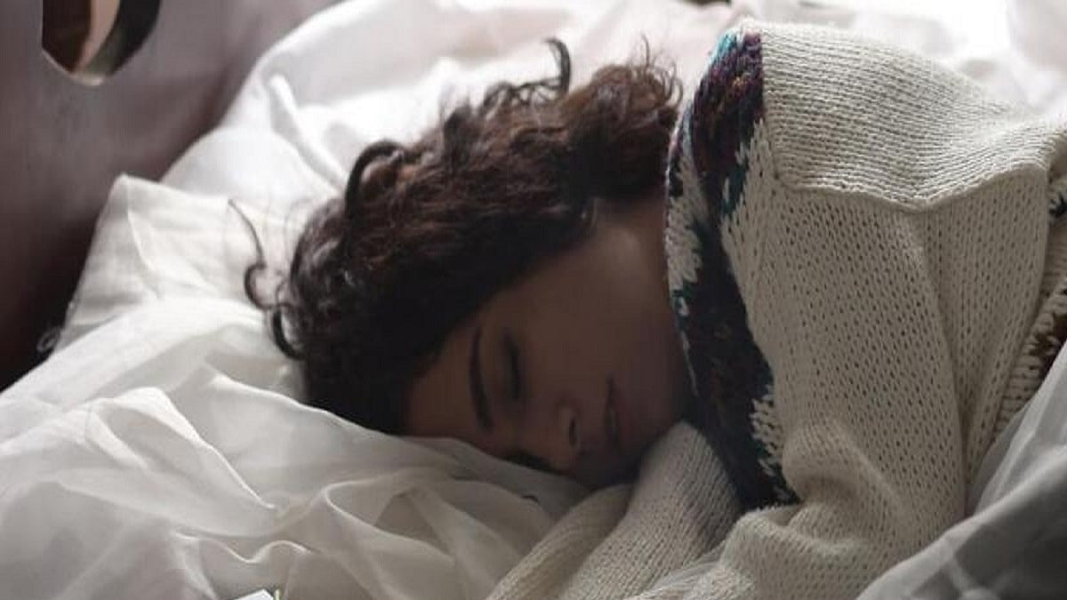 COVID cuts sleep-hours of working moms, raises workload