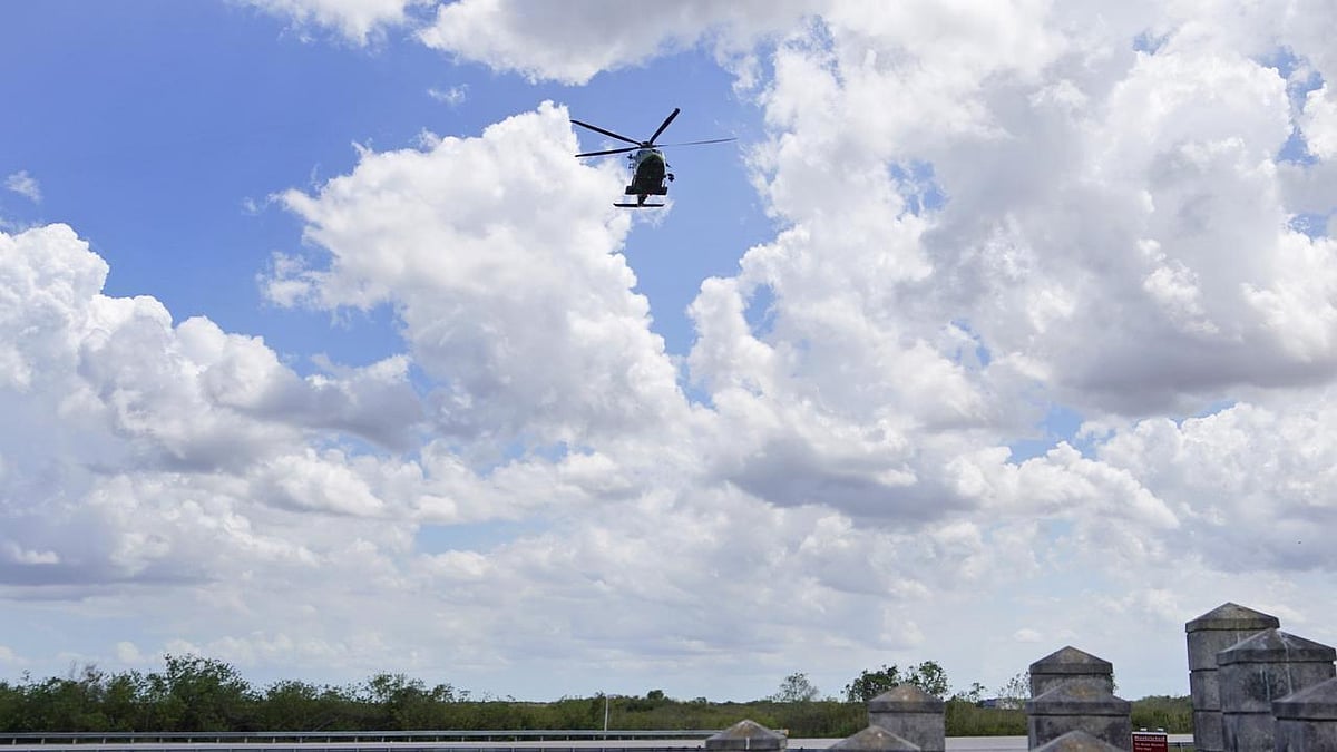 Florida firefighting helicopter crashes; no survivors found