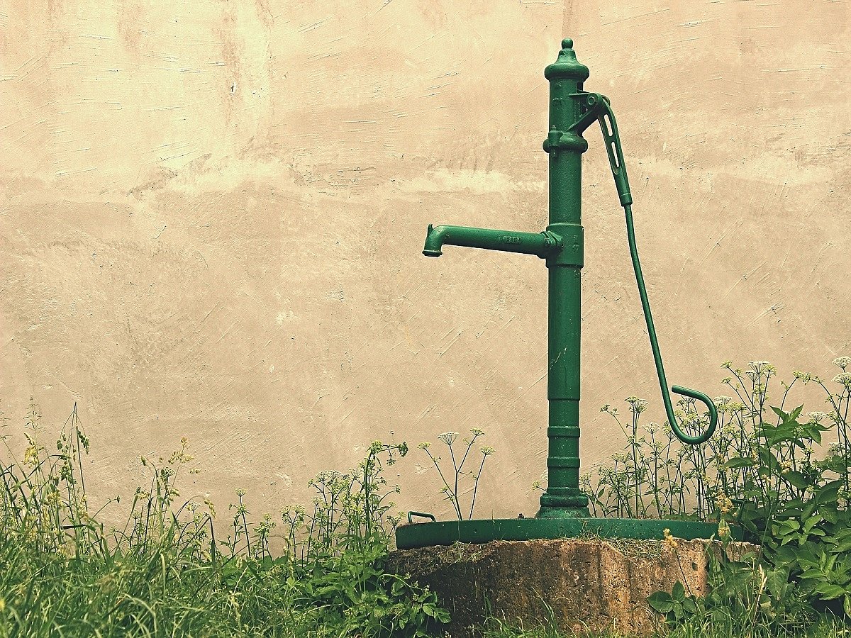 Uttar Pradesh: The curious case of handpump in a Saharanpur market