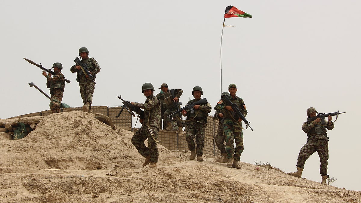 Kunduz city has been the scene of sporadic clashes in recent days as Taliban militants have tried to take control of city.